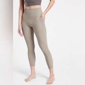 Athleta - Salutation Stash Pocket II Rib 7/8
